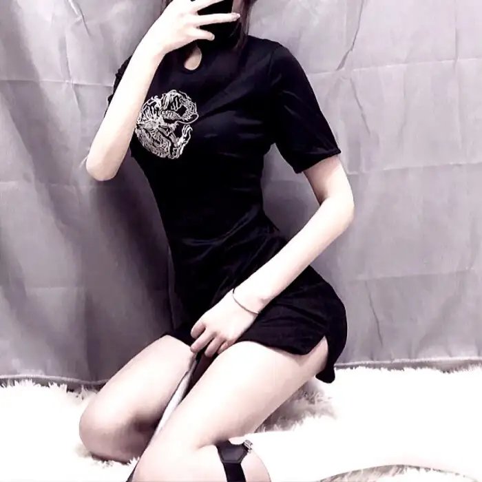 九个学生的短片